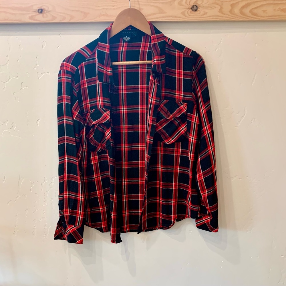 Sanctuary: Plaid Button-down